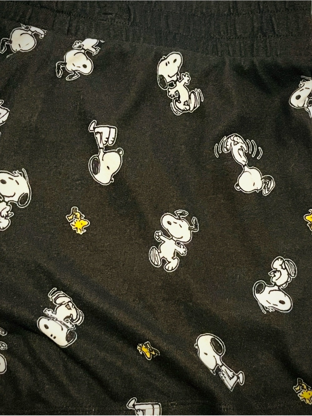 Peanuts 'Squad' Black & White Kids Pajama Set - Picture 5 of 5